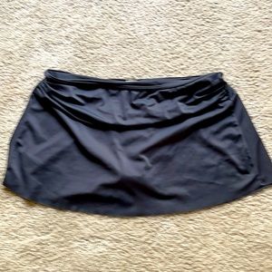 Women’s JCrew swim skirt